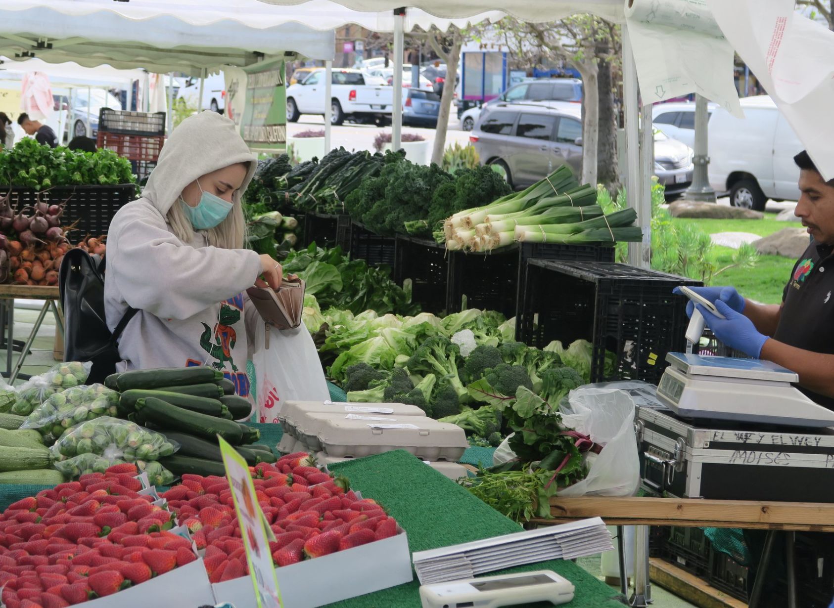 Silver Lake farmers market coronavirus jesus sanchez 3-7-2020 2-25-51 PM.JPG